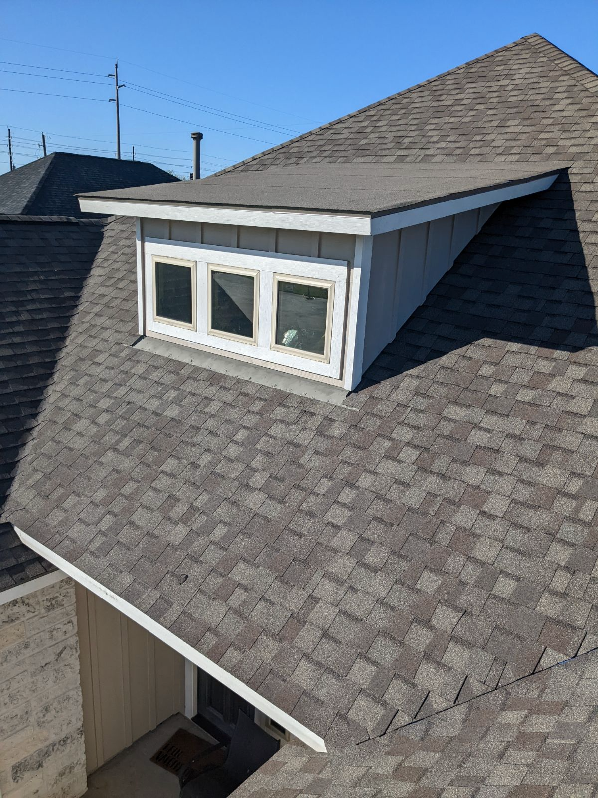 RTR roofing job photo